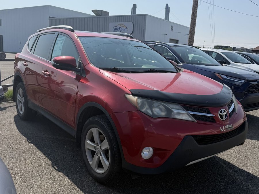 Toyota Rav4 XLE AWD 2014 2014 Rouge
