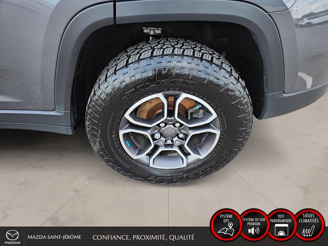 2022 Jeep Grand Cherokee 4xe Trailhawk | TOIT PANO | TV/DVD | 4X4 | Grey Saint-Jérôme - photo #11