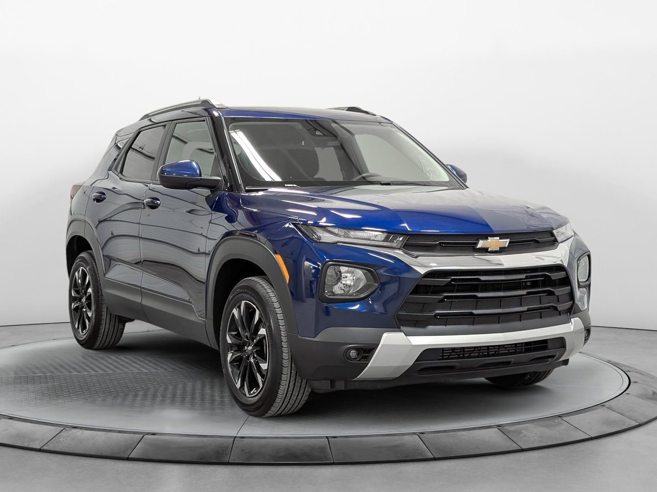 2023 Chevrolet Trailblazer LT Saint-Eustache - photo #2