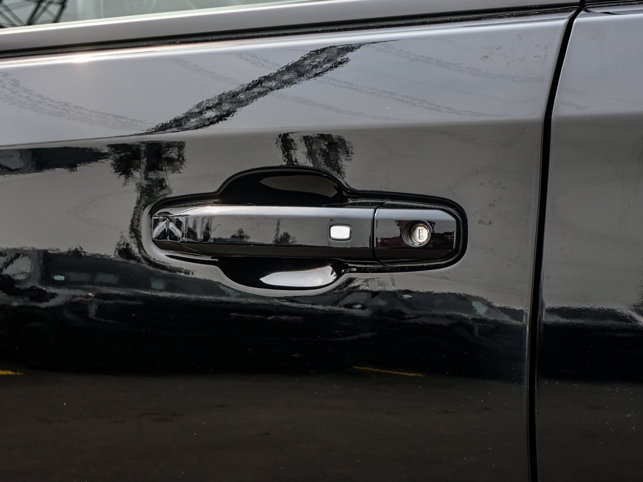 2024 GMC Sierra 1500 4WD Crew Cab 147 Elevation Black Sherwood Park - photo #7