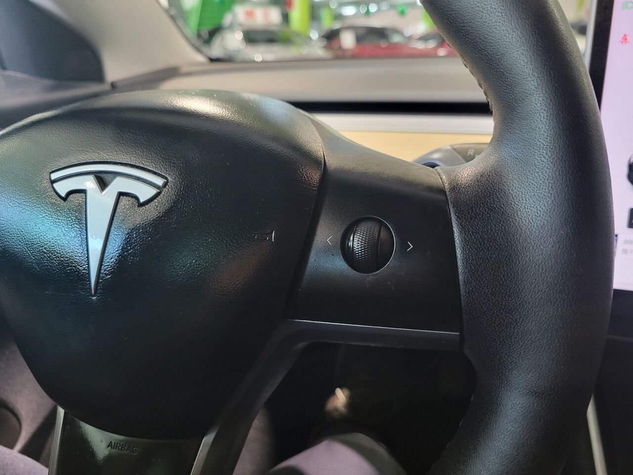 Tesla Model 3 2020 Noir Longueuil, - photo #17