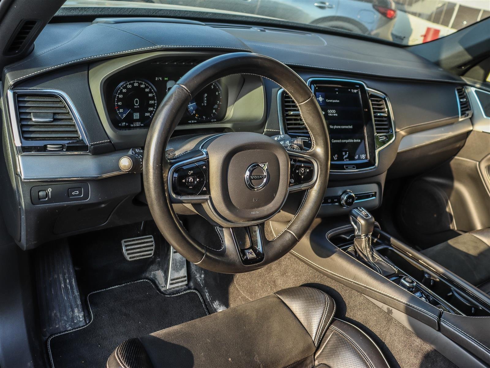 2020 Volvo XC90 T6 R-Design 7 Passenger Ottawa & Gatineau - photo #8