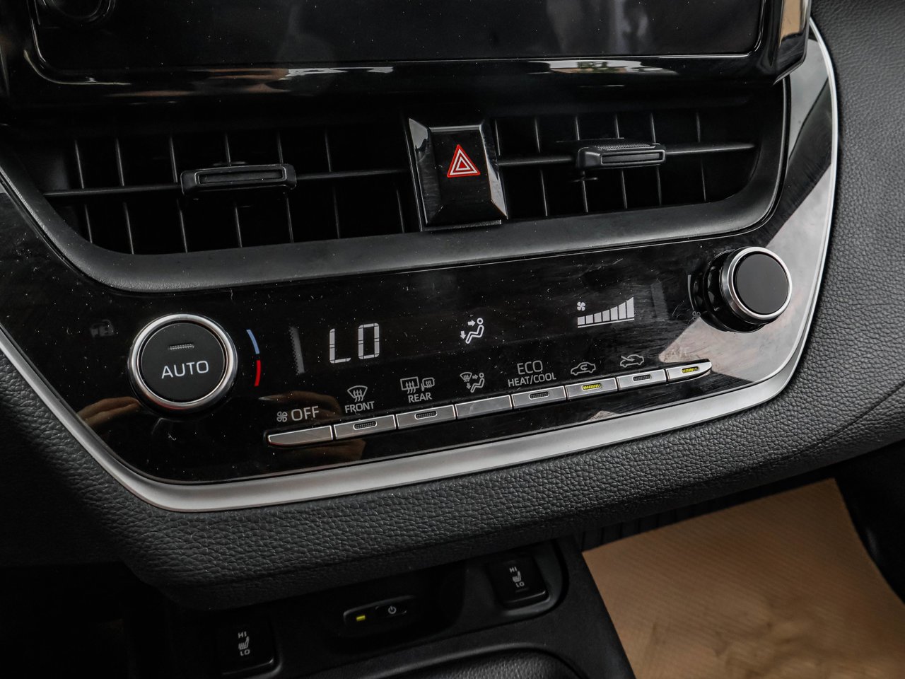 2025 Toyota Corolla LE CVT Grey Sherwood Park - photo #26