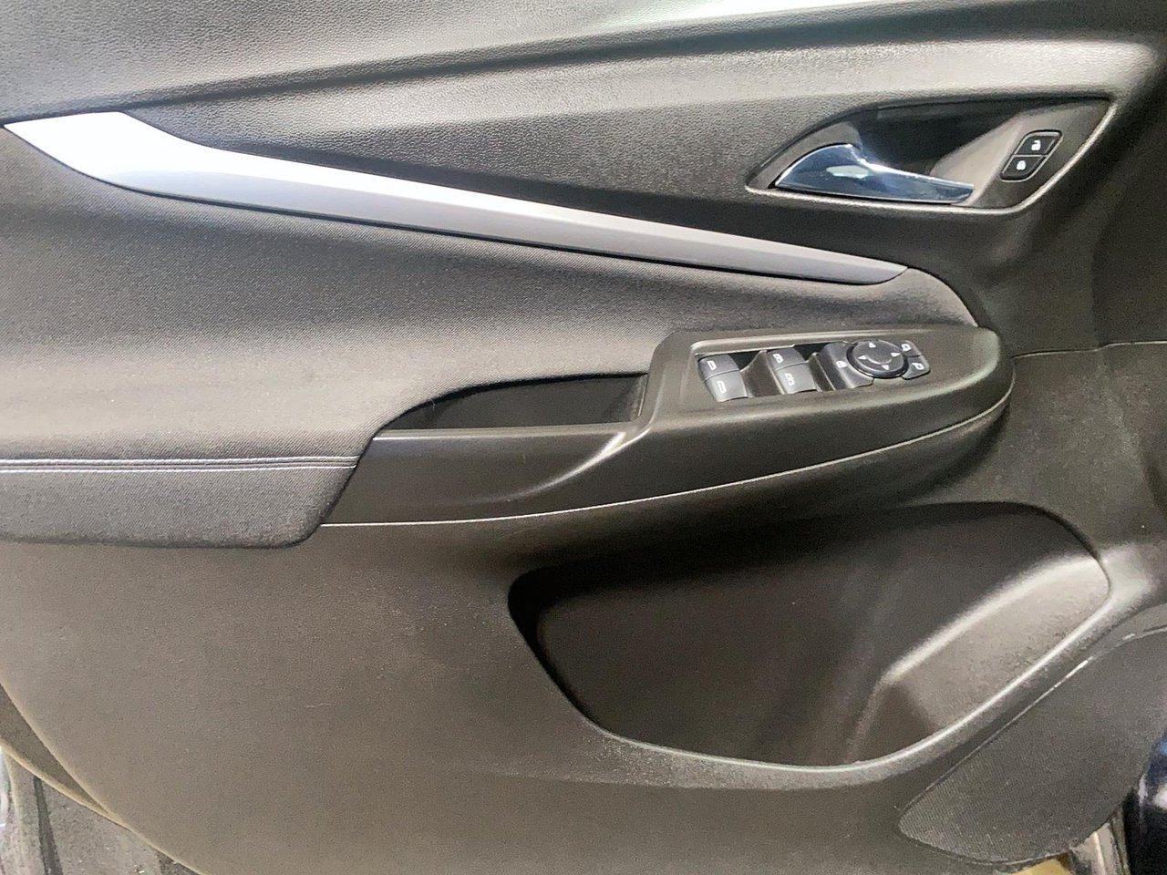 Chevrolet Bolt EUV NIV 1G1FY6S01N4114651 2022 Noir Chicoutimi - photo #11