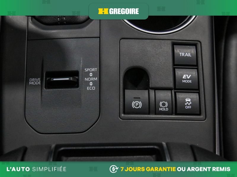 2024 Toyota Highlander Grey Saint-Eustache - photo #23