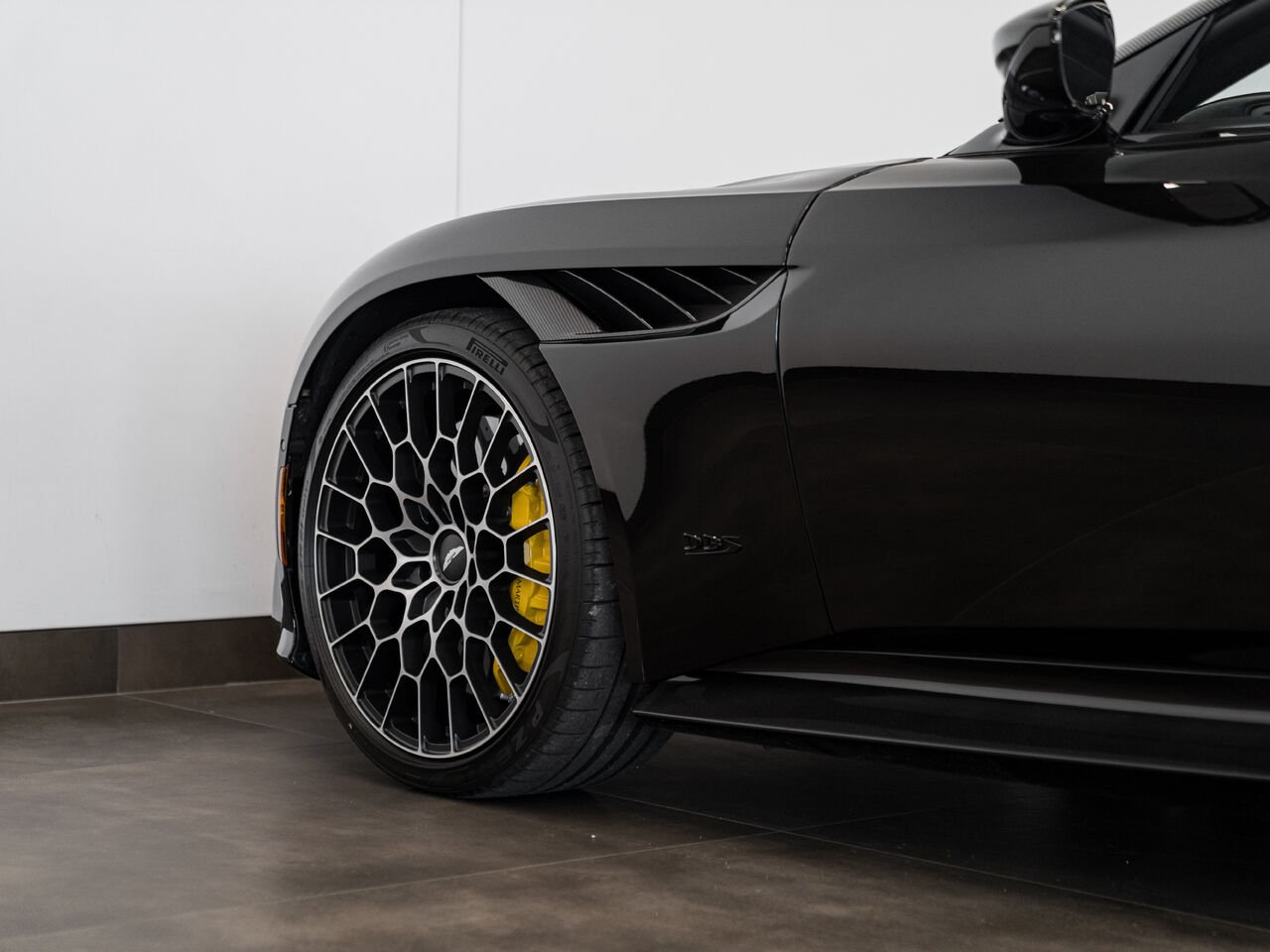 2023 Aston Martin DBS 770 Ultimate | NO LUXURY TAX Kirkland - photo #13