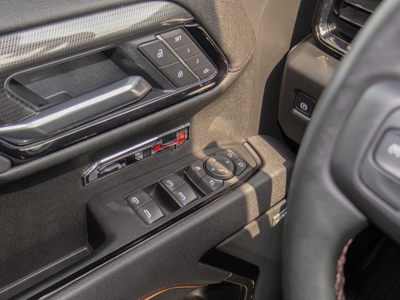 2025 GMC Sierra 1500 4WD Crew Cab 147 AT4 Grey Sherwood Park - photo #21