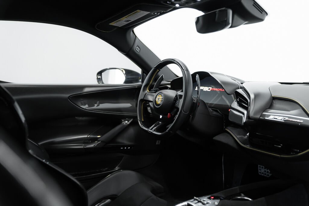 Ferrari SF90 Stradale Coupe Assetto Fiorano Pkg 2021 Noir Kirkland - photo #18