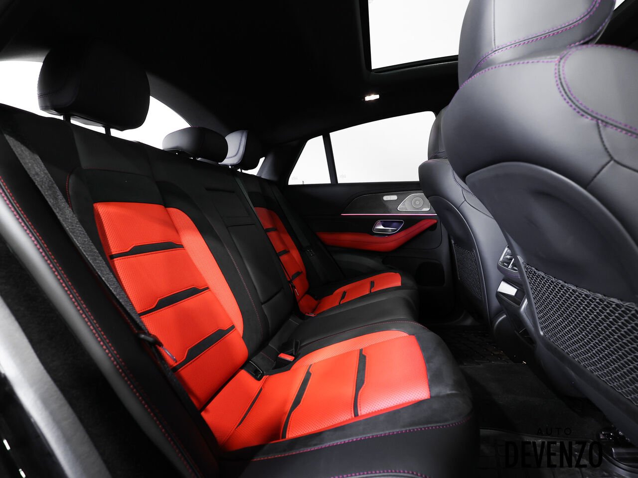 2023 Mercedes-Benz GLE Black Saint-Eustache - photo #8