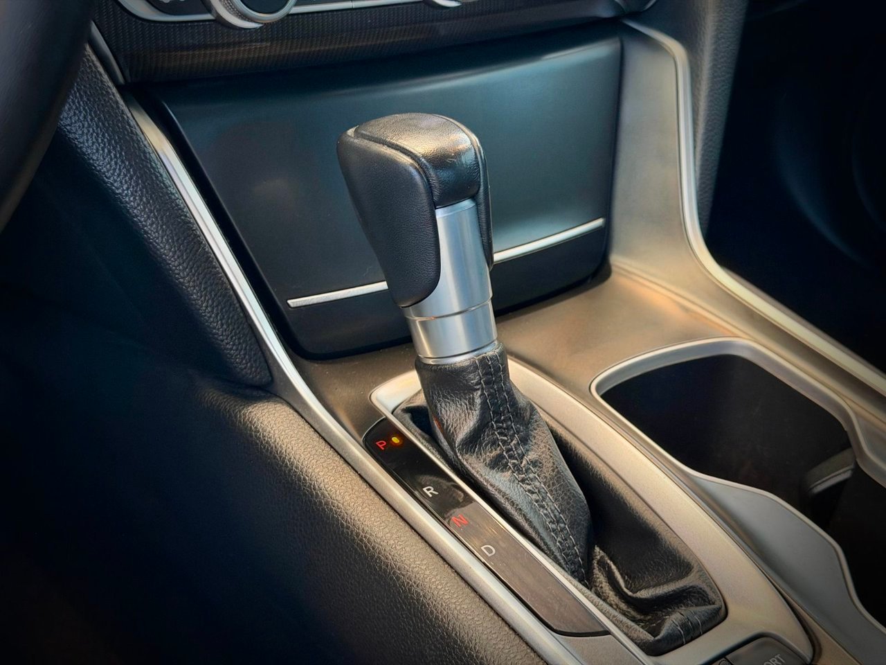 Honda Accord Sedan 2019 Rouge Notre-Dame-des-Prairies - photo #23