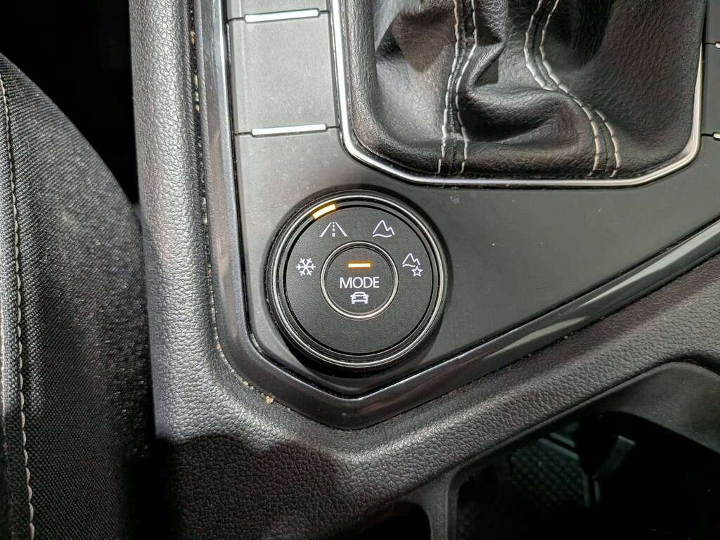 2022 Volkswagen Tiguan Highline R-Line 4MOTION Black Val-David - photo #32