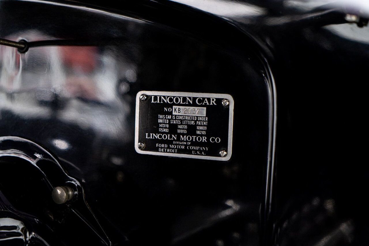 1933 Lincoln KB Victoria Coupe One Of 18 Built, And The Only Known Surviving **PRICE IN USD** Purple Montreal - photo #50