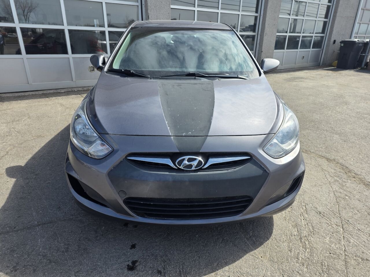 2013 Hyundai Accent Black  - photo #8