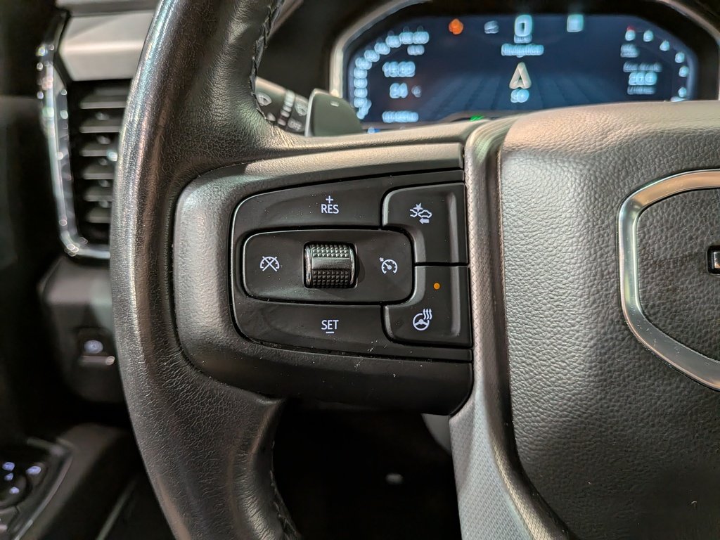 2023 GMC Sierra 1500 4WD Crew Cab 157" Denali Grey Val-David - photo #16