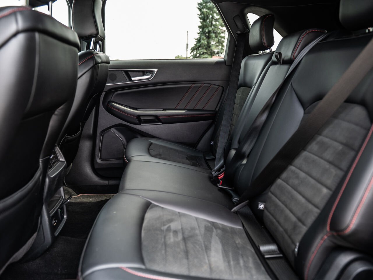 Ford Edge 2022 Blanc Sainte-Julienne - photo #25