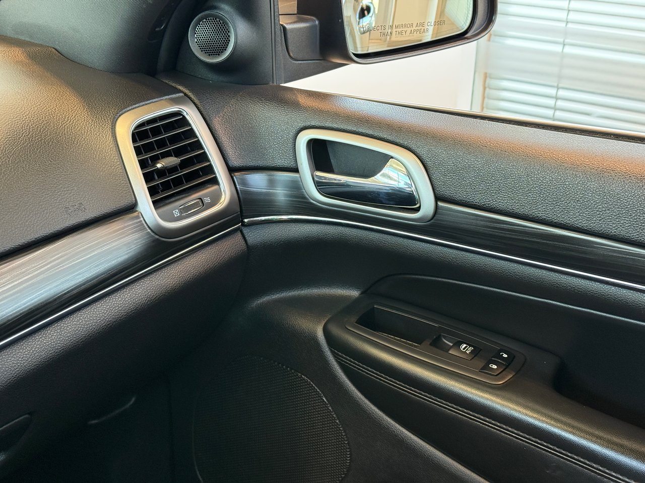 2019 Jeep Grand Cherokee Notre-Dame-des-Prairies - photo #22