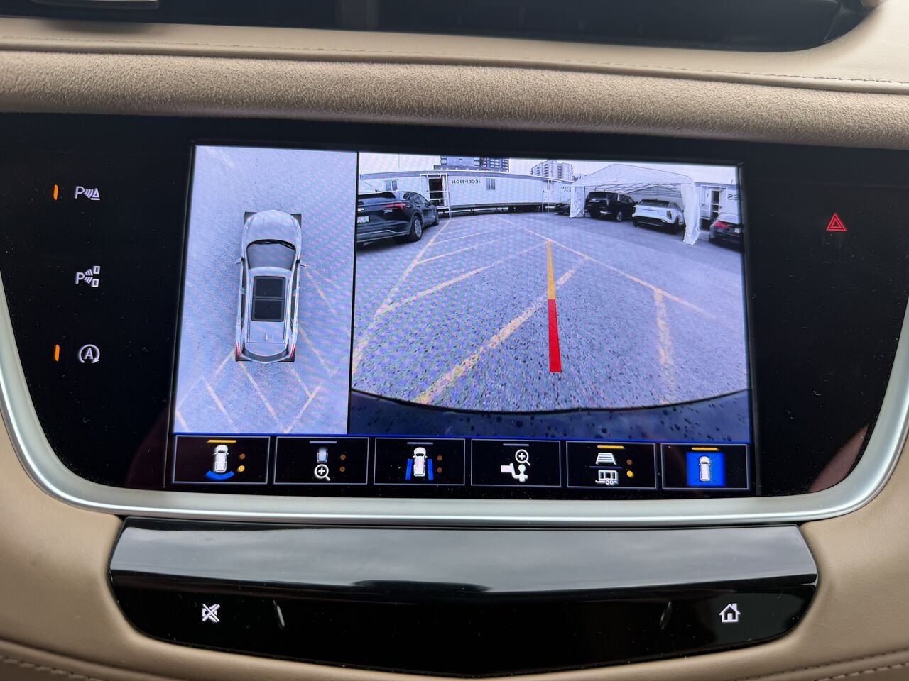 2022 Cadillac XT5 SPORT 3.6 AWD FINANCEMENT À PARTIR DE 3.99% Black Laval - photo #28