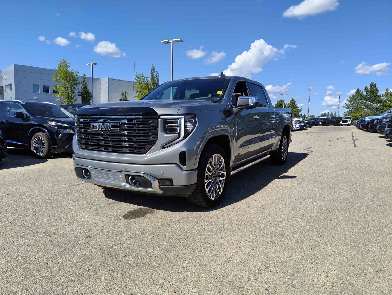 2025 GMC Sierra 1500 4WD Crew Cab 147 Denali Ultimate Grey Sherwood Park - photo #3