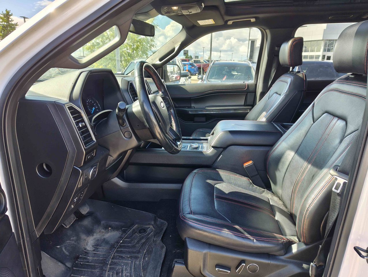 2019 Ford Expedition Limited 4x4 White Sherwood Park - photo #7