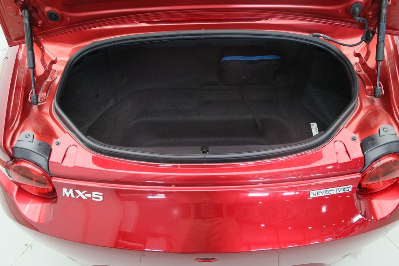 Mazda MX-5 NIV JM1NDAD73P0557308 2023 Rouge Chicoutimi - photo #14