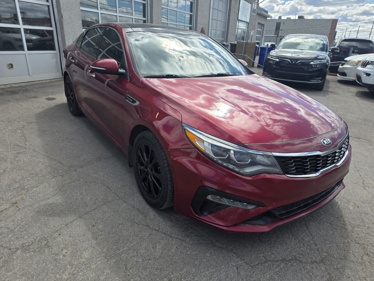 2019 Kia Optima Red  - photo #8