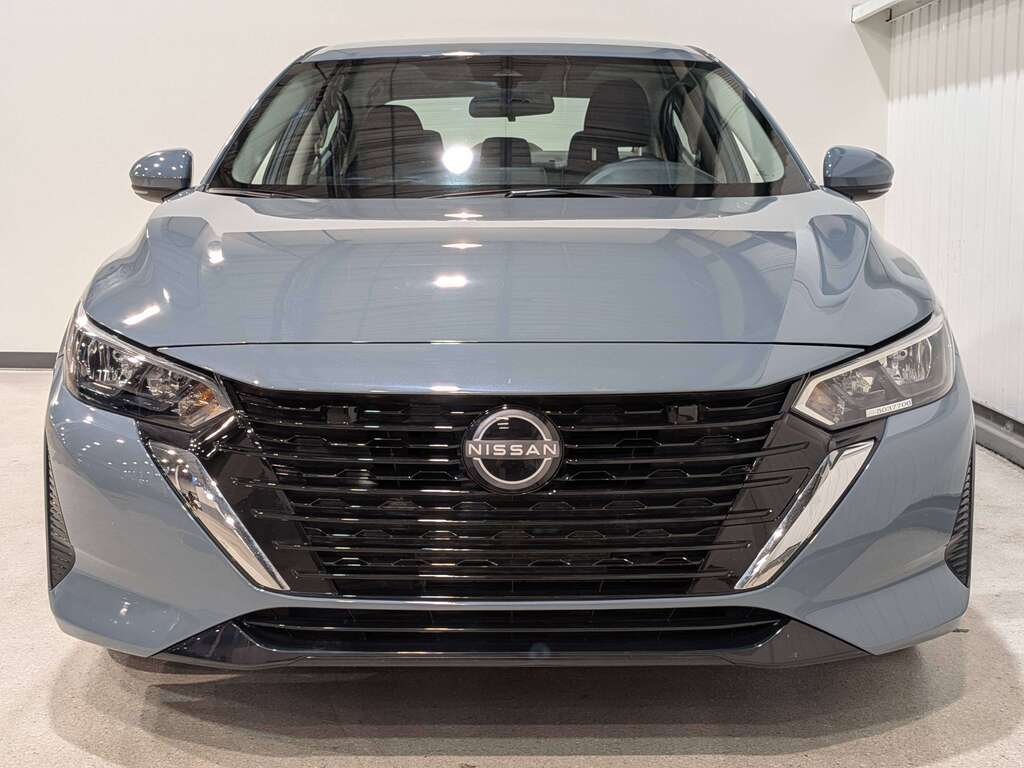 2024 Nissan Sentra SV CVT Grey Val-David - photo #3