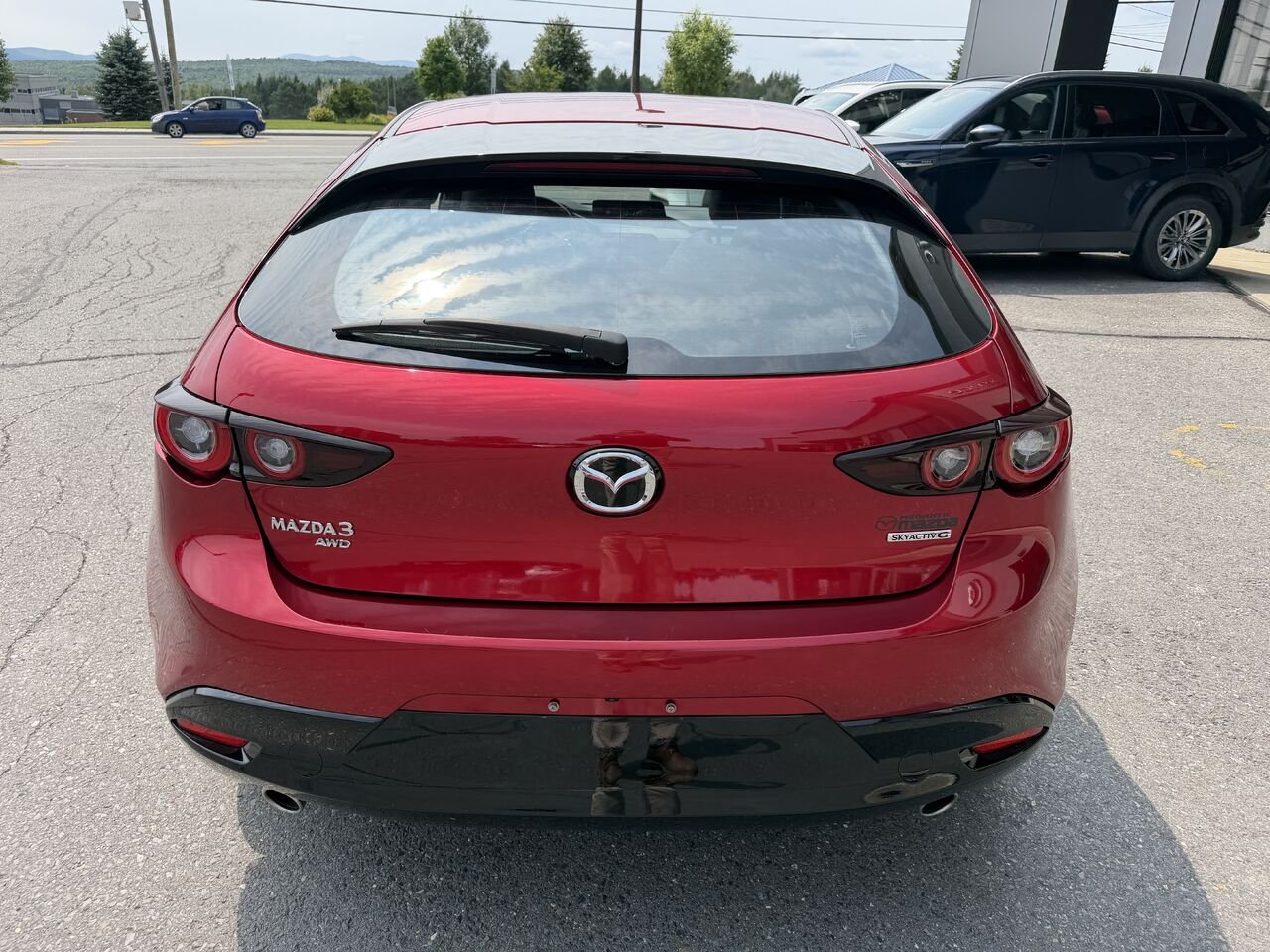 2025 Mazda Mazda3 Sport Red Lac Mégantic - photo #3