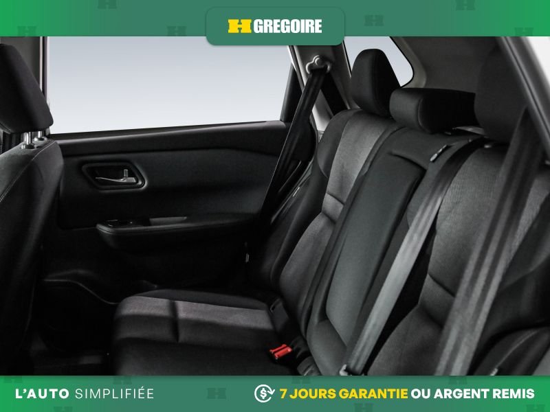2025 Nissan Rogue White Saint-Eustache - photo #25