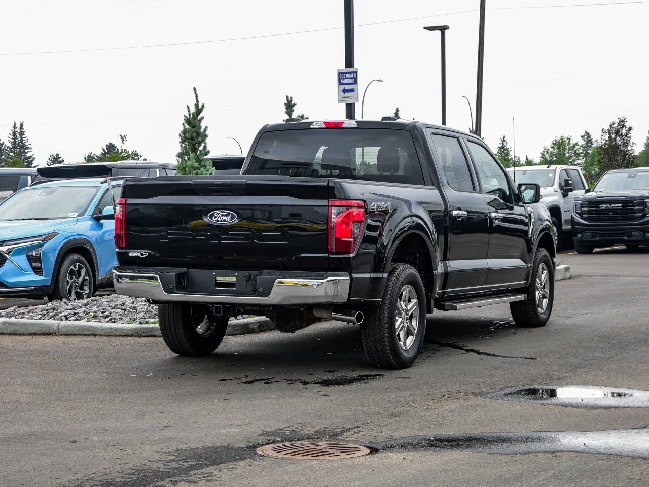2025 Ford F-150 XLT 4WD SuperCrew 5.5' Box Black Sherwood Park - photo #12