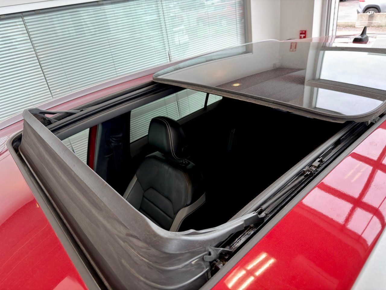 Volkswagen Atlas Cross Sport 2021 Rouge Notre-Dame-des-Prairies - photo #11