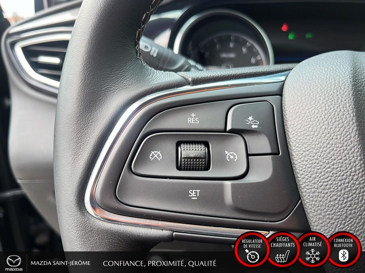 Buick Encore GX Privilegiee Sport Touring | AWD | SIEGES CHAUFFANTS | DEMARREUR A DISTANCE 2023 Noir Saint-Jérôme - photo #14