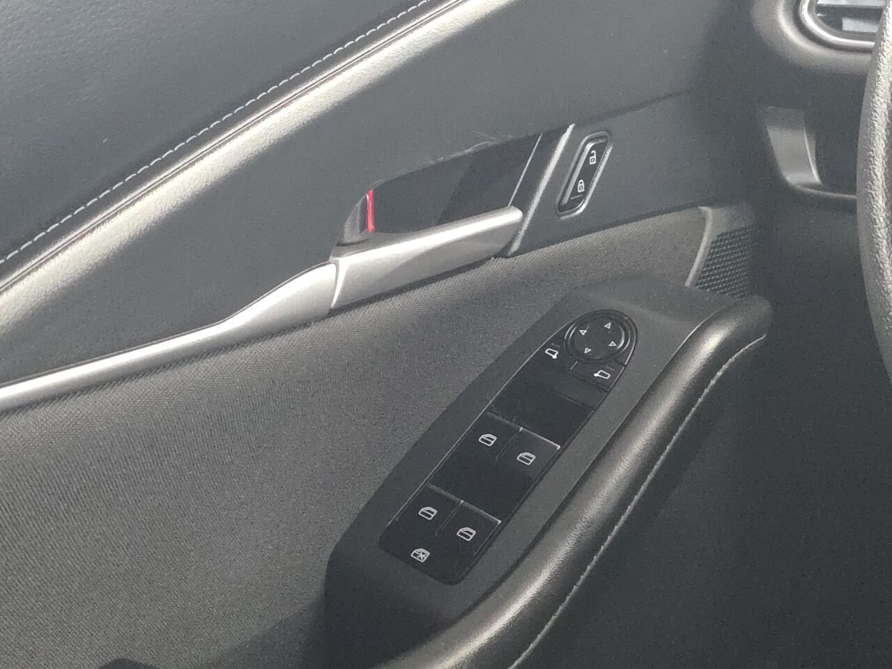 2025 Mazda CX-30 GX TI, Bluetooth, Cruise control, Commande audio au volant Grey Val-David - photo #16