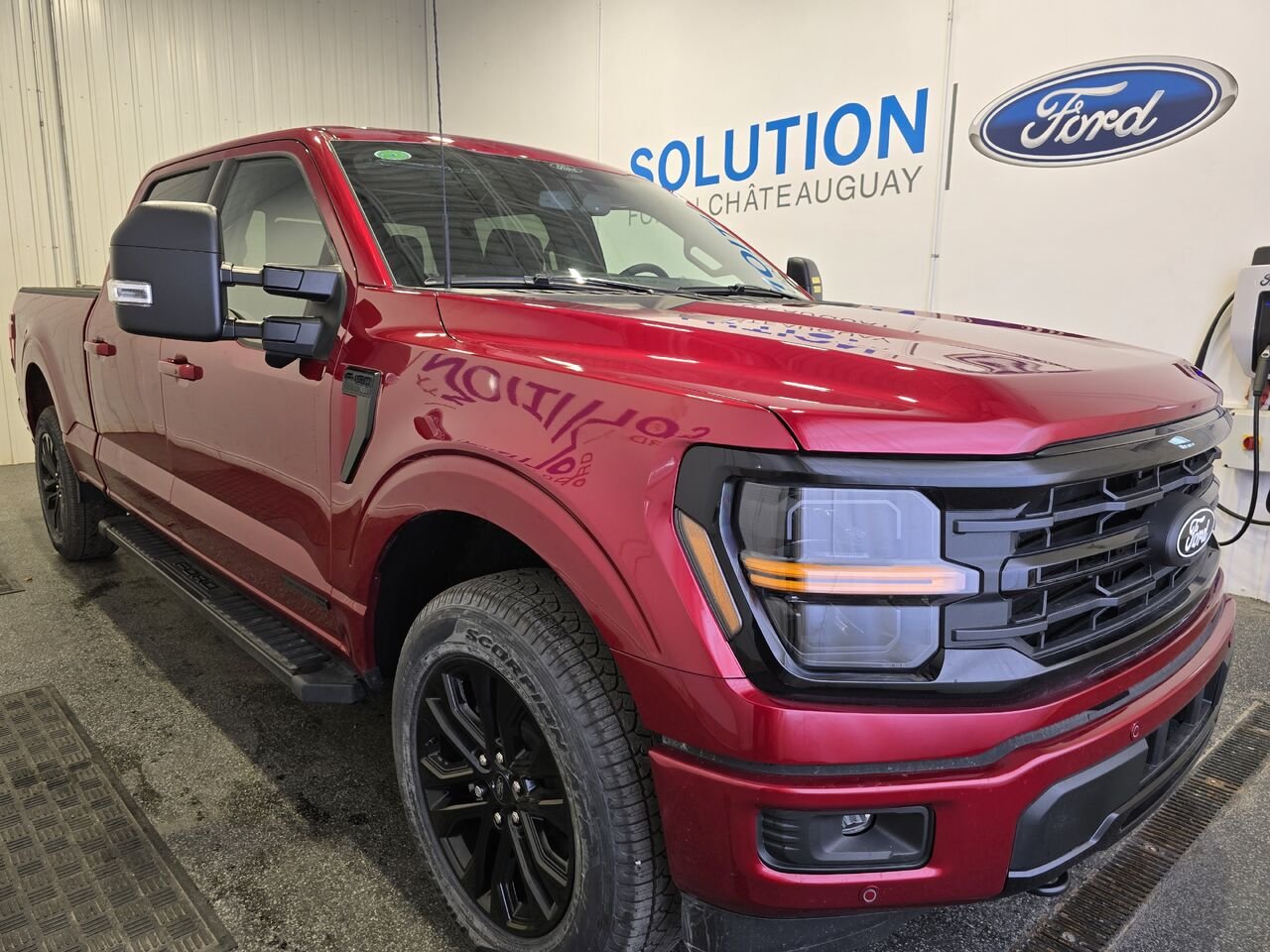 2026 Ford F-150 Ruby Red Metallic Tinted Clearcoat Châteauguay - photo #3