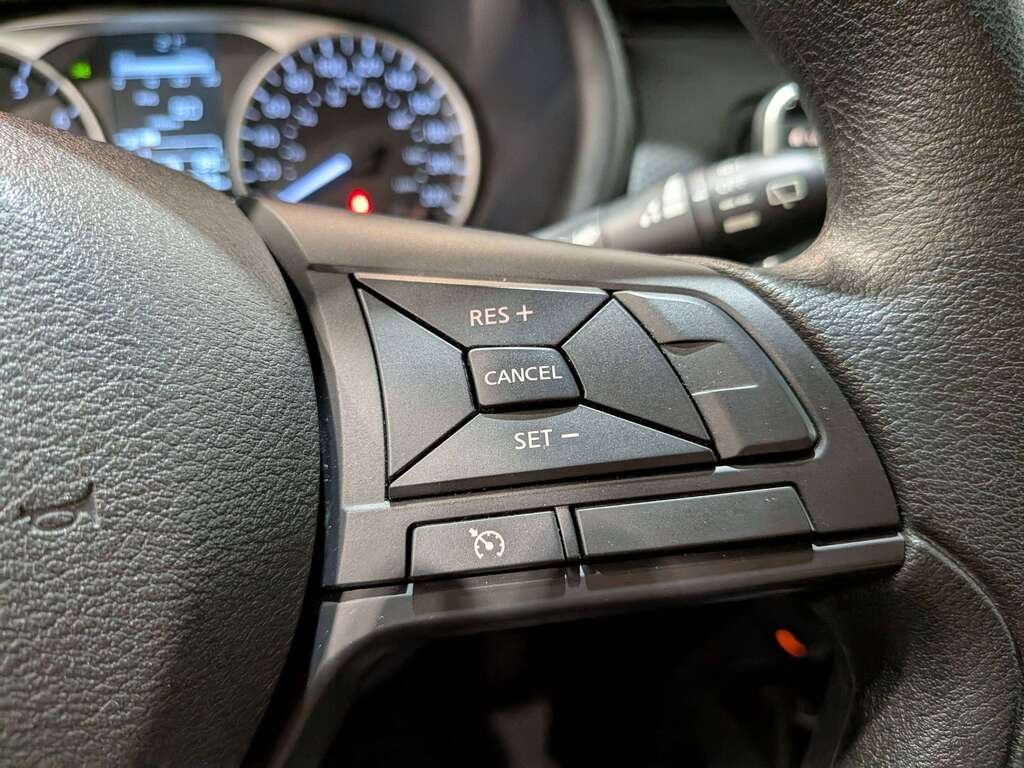 Nissan Kicks 2024 Gris Val-David - photo #15