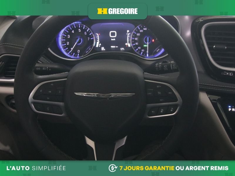 2023 Chrysler Pacifica White Saint-Eustache - photo #41
