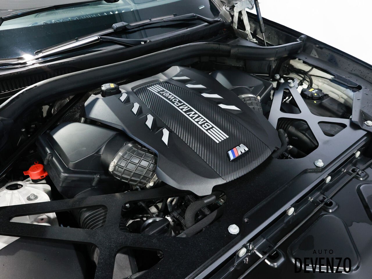 2022 BMW X5 M White Saint-Eustache - photo #21