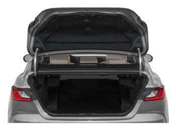 Toyota Camry XLE