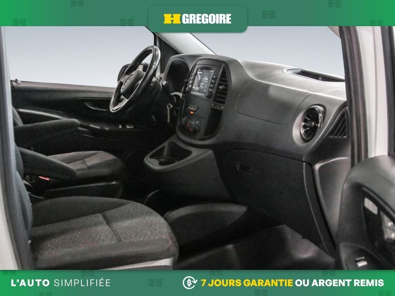 Mercedes Benz Metris 2023 Blanc Laval - photo #21