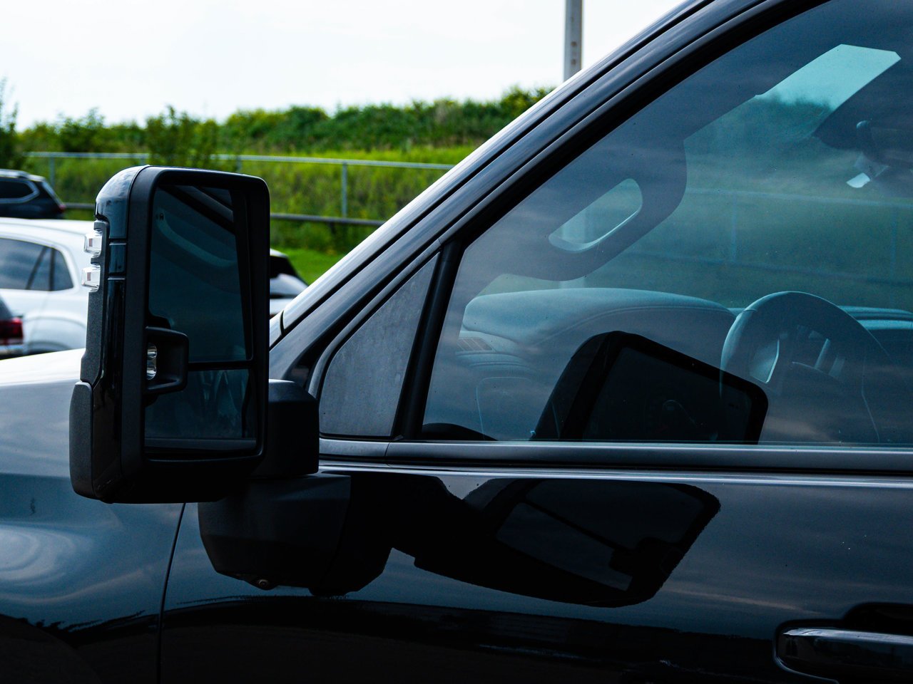 2022 Chevrolet Silverado 3500HD 4WD Crew Cab 159 LTZ Black Sherwood Park - photo #6
