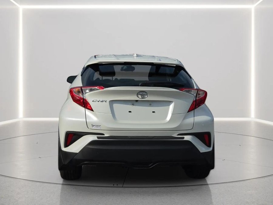 TOYOTA C-HR XLE PREMIUM 2021 2021 Blizzard nacré