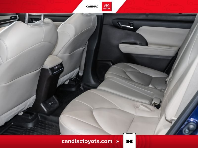 2022 Toyota Highlander Blue Laval - photo #31