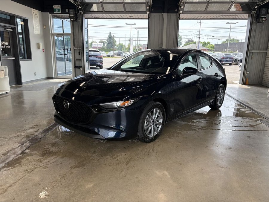 MAZDA Mazda3 Sport 2026 2026 Bleu cristal foncé mica