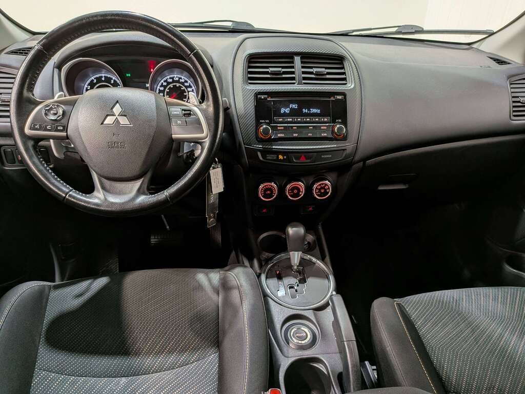 2015 Mitsubishi RVR AWD 4dr CVT GT White Val-David - photo #25