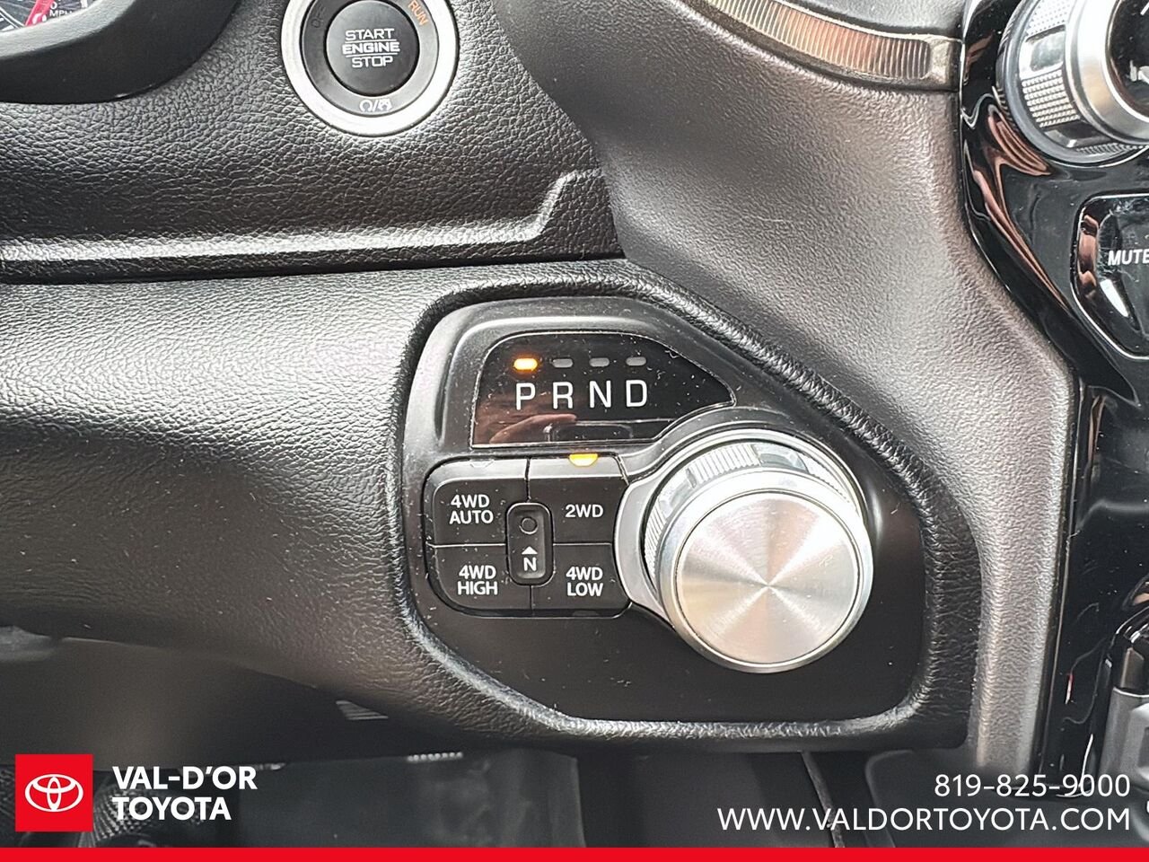 Ram 1500 SPORT crew cab boite de 6 pieds 2022 Blanc Val-d'Or - photo #11