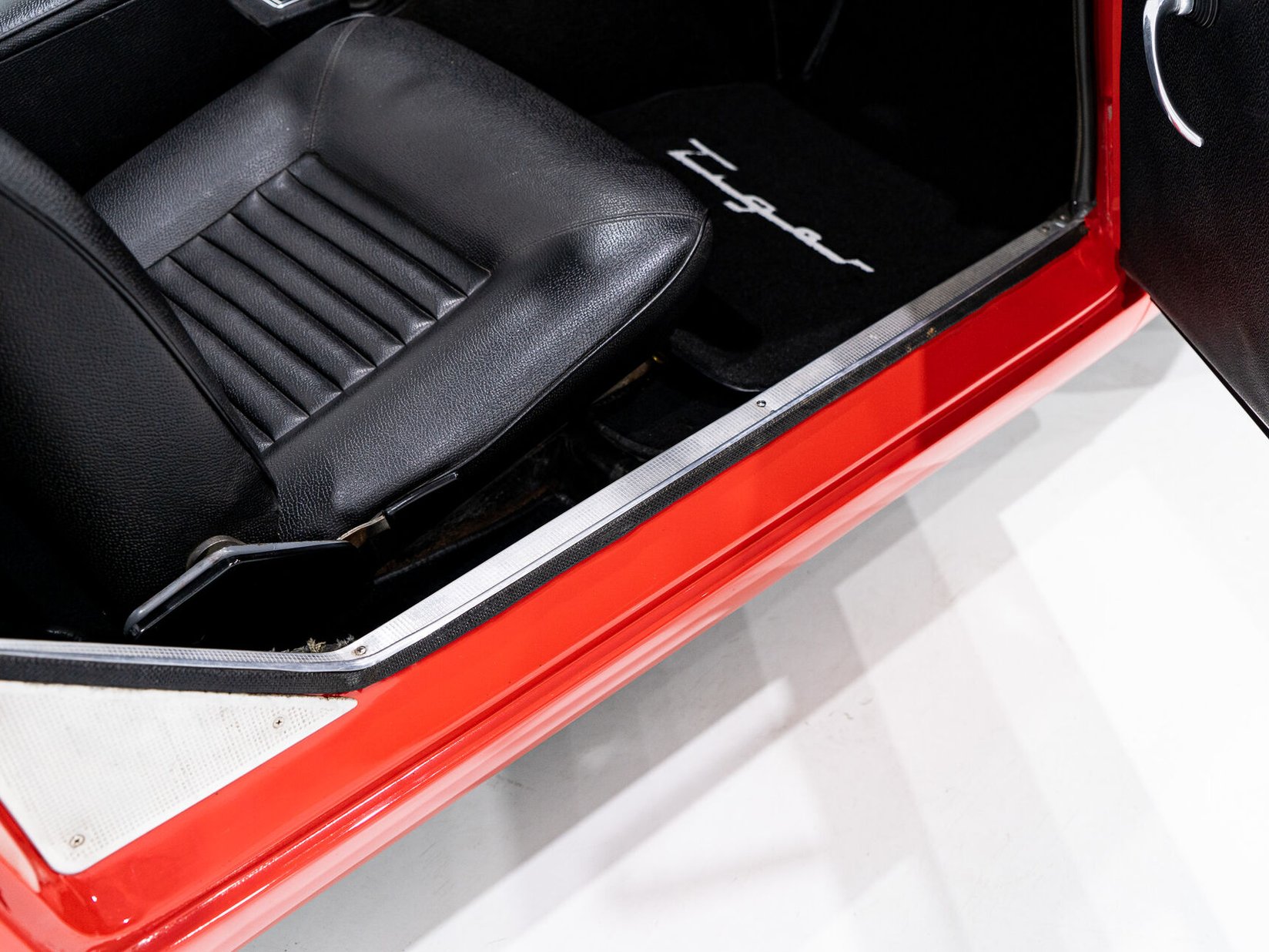 1967 Sunbeam Tiger Unrestored with single repaint **PRIX EN USD** Red Montreal - photo #69