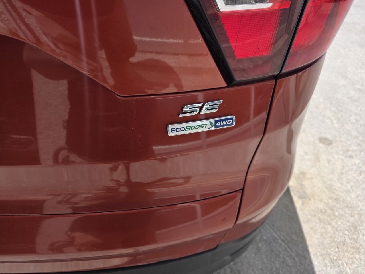 2019 Ford Escape Orange  - photo #5