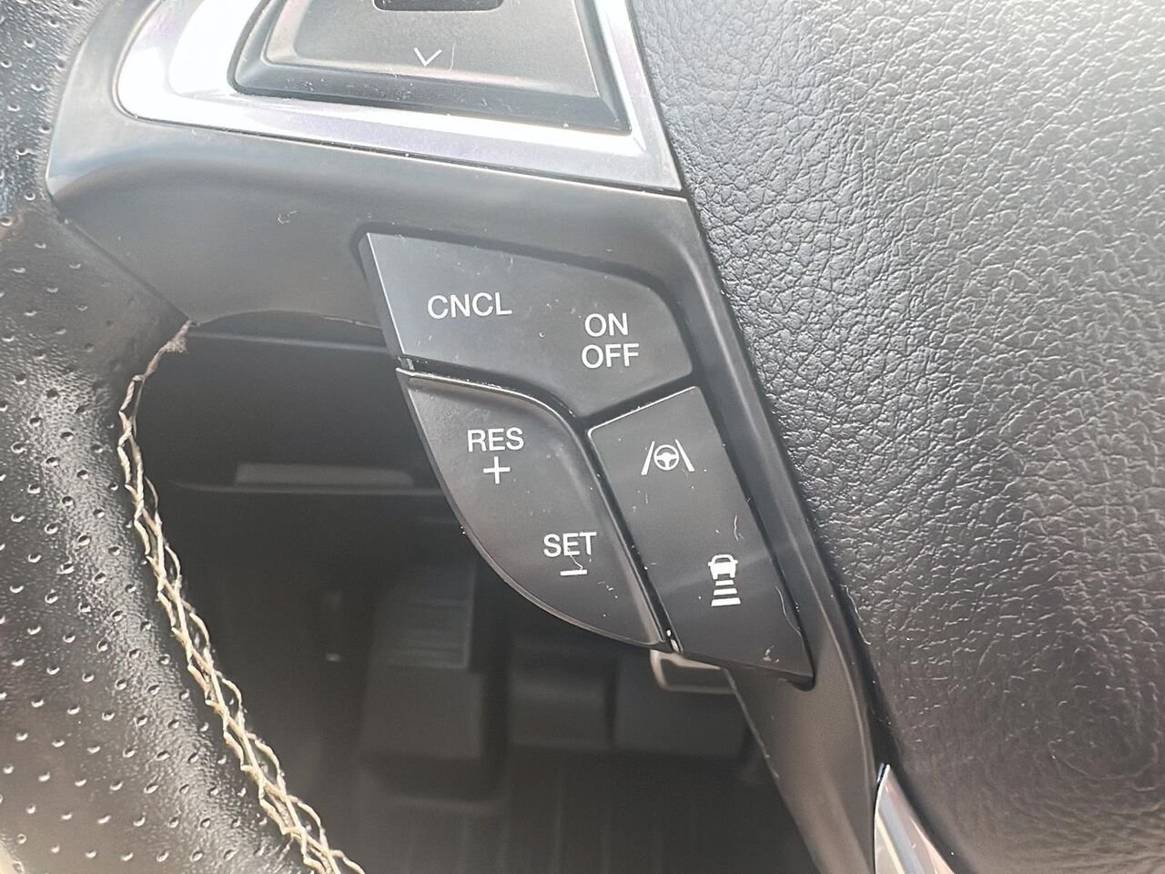 2022 Ford Edge Grey Rouyn-Noranda - photo #20
