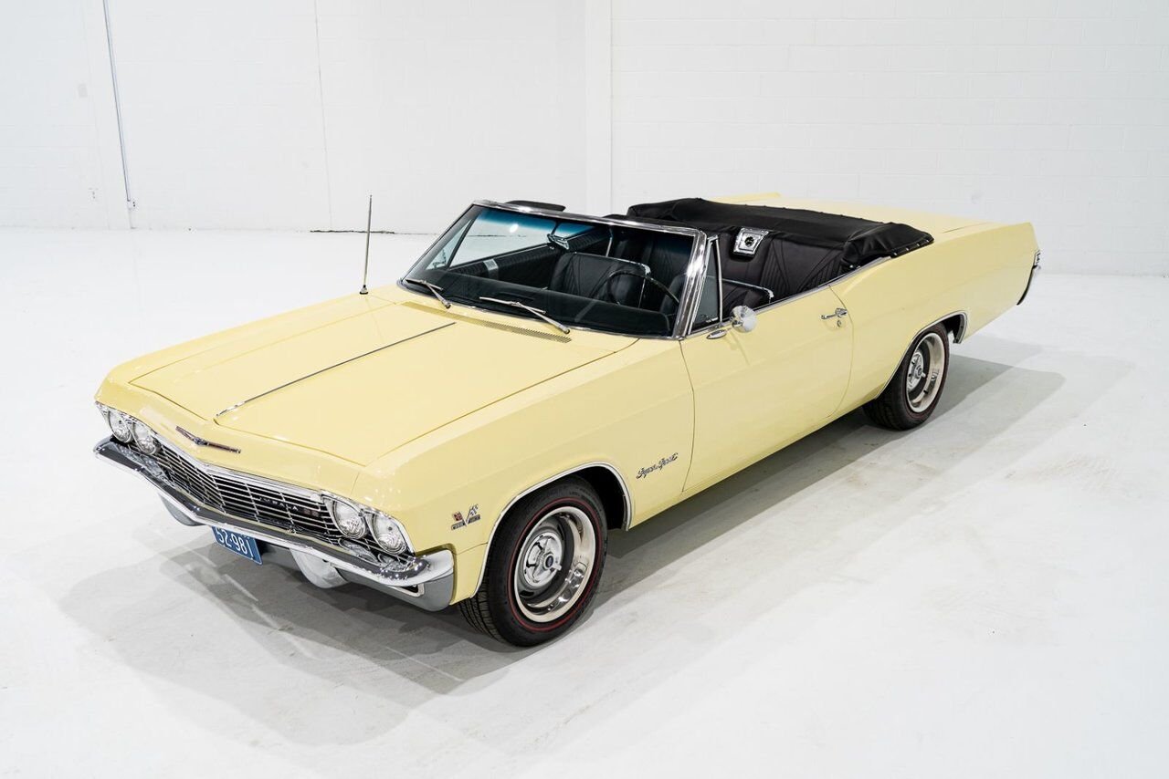 1965 Chevrolet Impala SS *PRIX EN USD* 396/325HP 4spd frame off restoration Yellow Montreal - photo #60