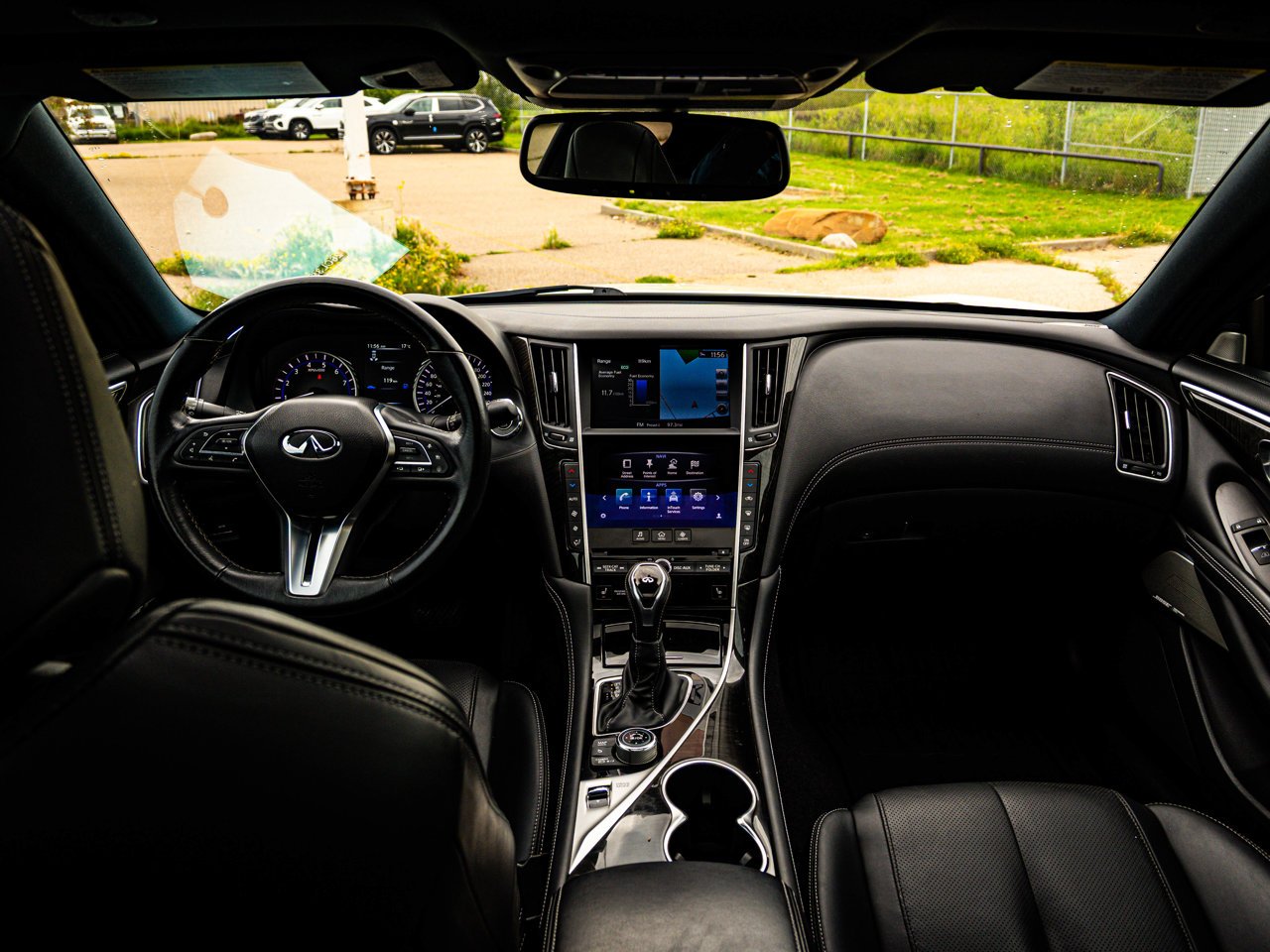 2017 INFINITI Q60 2dr Cpe 3.0t White Sherwood Park - photo #30