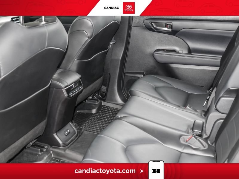 Toyota Highlander 2021 Noir Blainville - photo #30